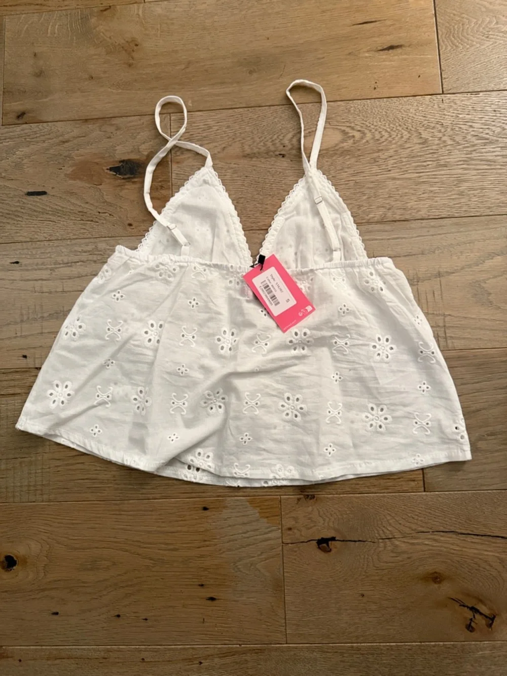 Edikted White Eyelet Spaghetti Strap Top with Bow Accent - Picture 3 of 3